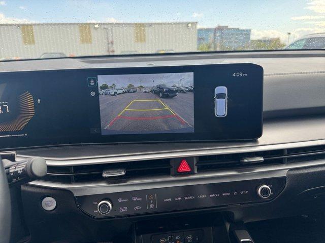 used 2024 Kia Sorento car, priced at $31,346