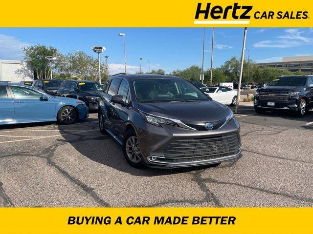 used 2023 Toyota Sienna car, priced at $41,888