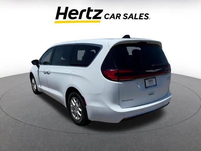 used 2024 Chrysler Pacifica car, priced at $30,874