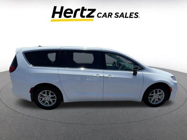 used 2024 Chrysler Pacifica car, priced at $30,874