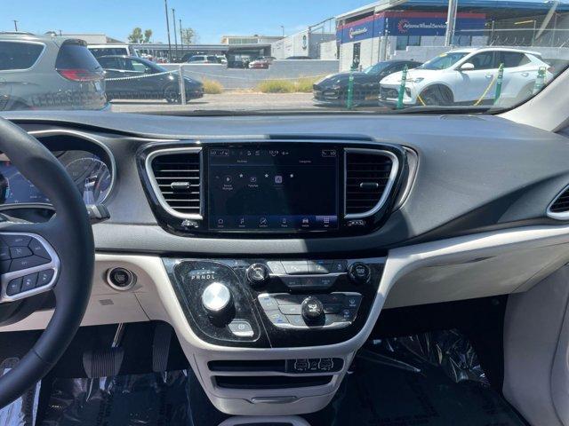 used 2024 Chrysler Pacifica car, priced at $30,874