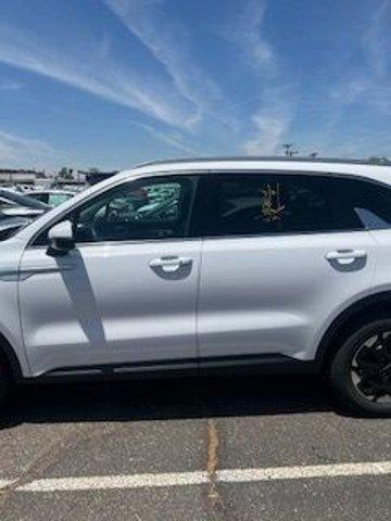 used 2024 Kia Sorento car, priced at $28,161