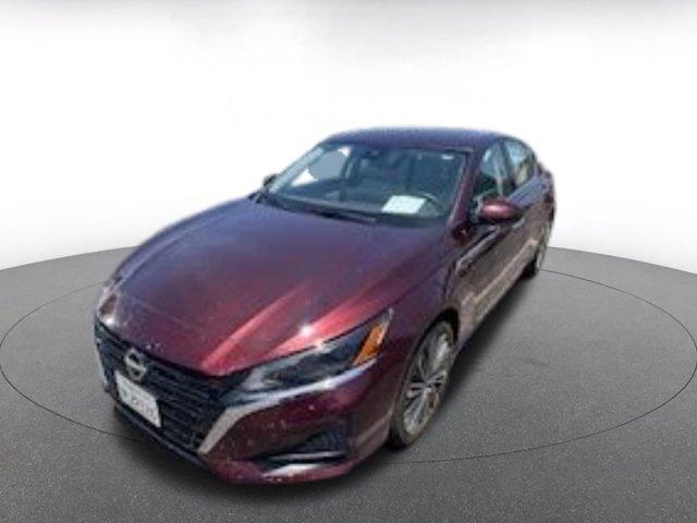 used 2024 Nissan Altima car, priced at $25,674