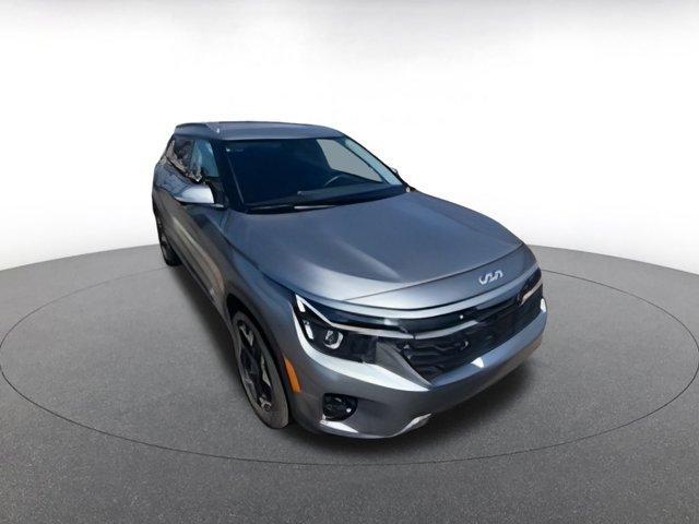 used 2025 Kia Seltos car, priced at $21,807