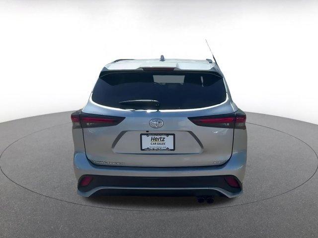 used 2024 Toyota Highlander car, priced at $42,046
