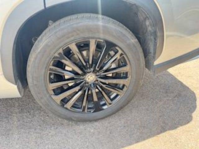 used 2024 Toyota Highlander car, priced at $42,146