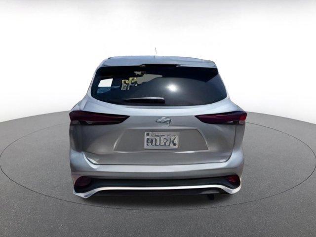 used 2024 Toyota Highlander car, priced at $42,146