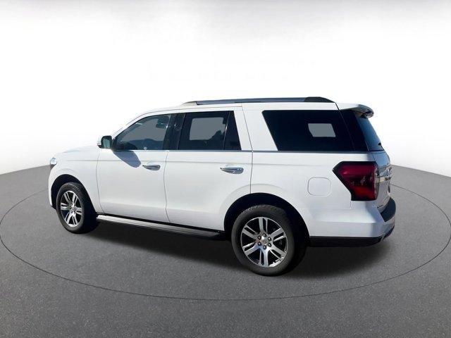 used 2024 Ford Expedition car, priced at $49,912