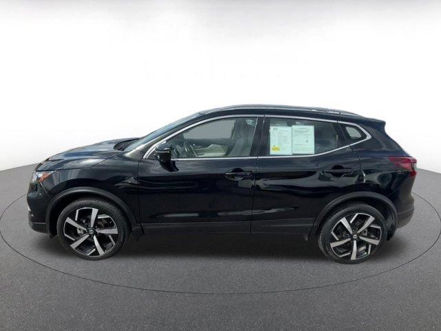 used 2022 Nissan Rogue Sport car, priced at $20,403