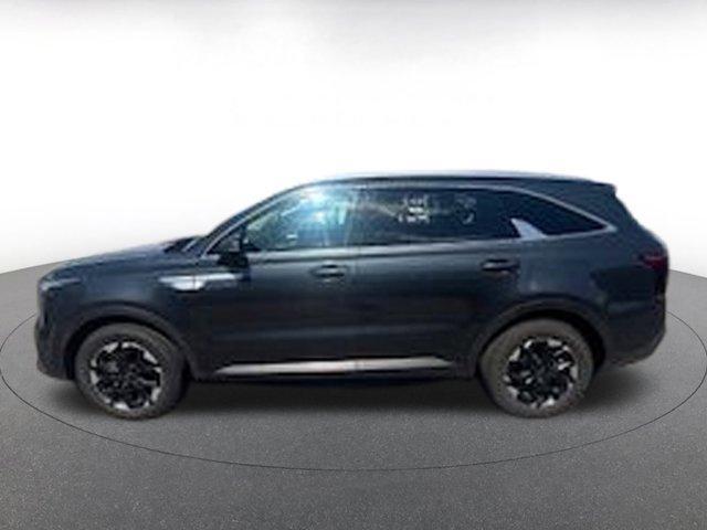 used 2024 Kia Sorento car, priced at $29,285