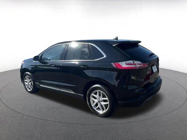 used 2024 Ford Edge car, priced at $22,560