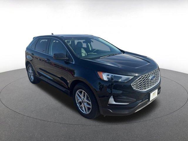 used 2024 Ford Edge car, priced at $22,560