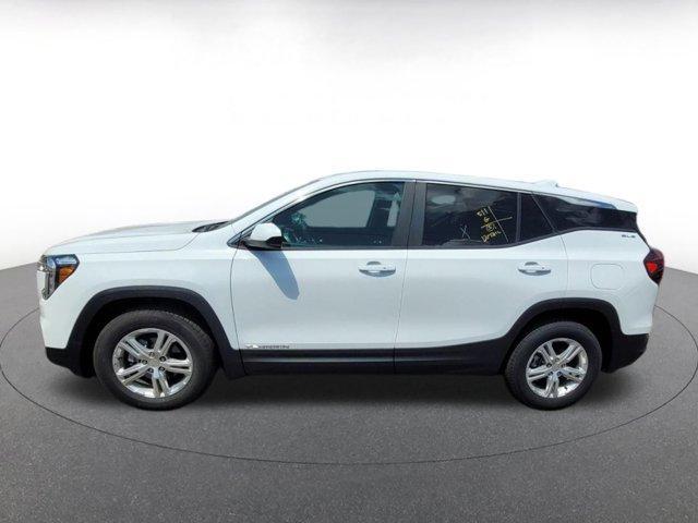 used 2024 GMC Terrain car, priced at $23,591