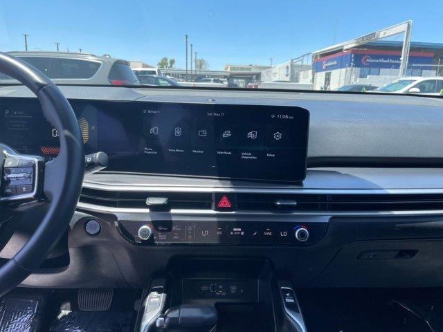 used 2024 Kia Sorento car, priced at $28,808