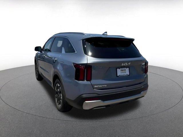 used 2024 Kia Sorento car, priced at $26,414