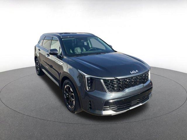 used 2024 Kia Sorento car, priced at $28,649