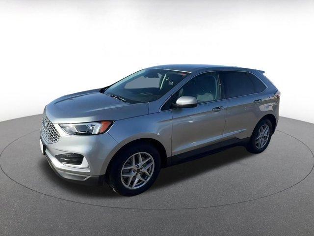 used 2024 Ford Edge car, priced at $23,317