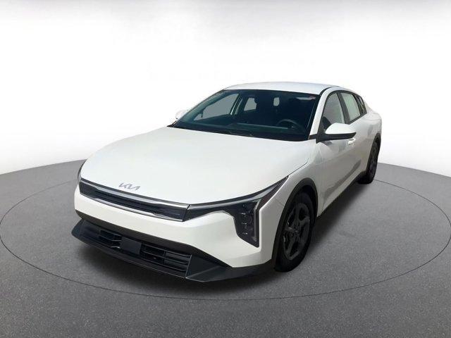 used 2025 Kia K4 car, priced at $20,027