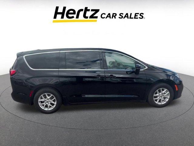 used 2024 Chrysler Pacifica car, priced at $31,799
