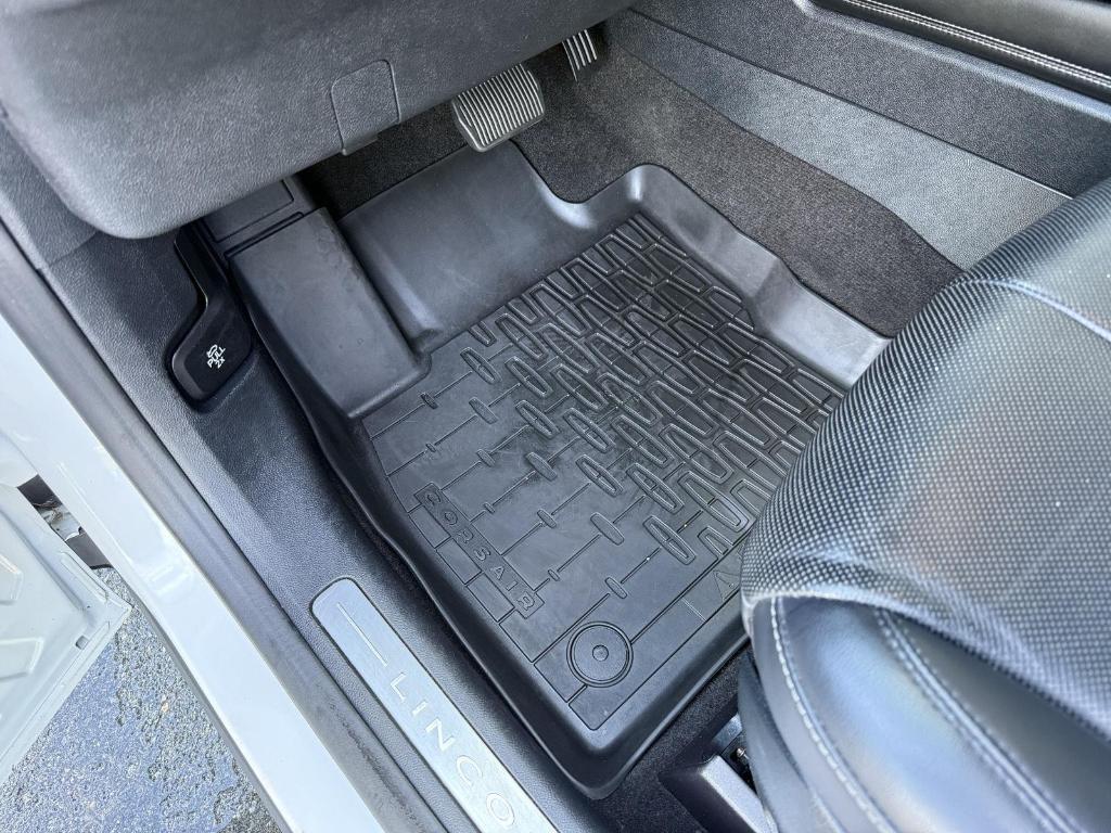 used 2021 Lincoln Corsair car, priced at $25,490