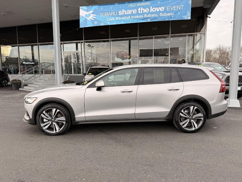 used 2025 Volvo V60 Cross Country car, priced at $39,956
