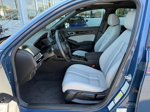 used 2025 Honda Civic Hybrid car, priced at $29,322
