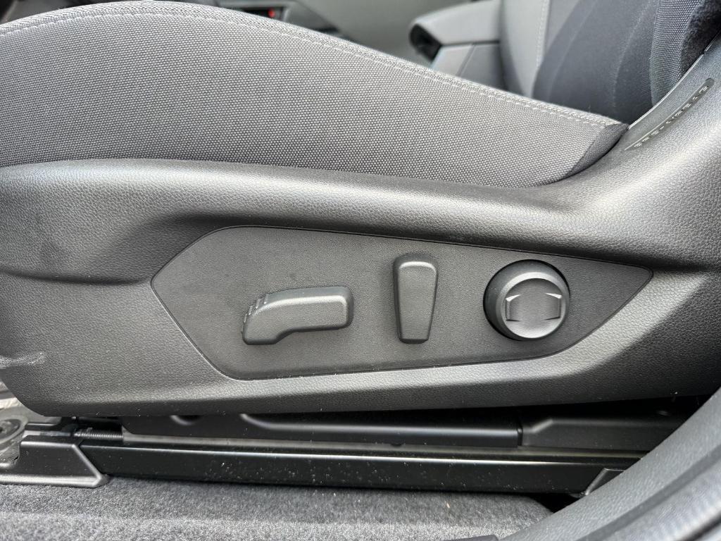 used 2025 Subaru Crosstrek car, priced at $29,360