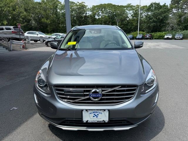 used 2016 Volvo XC60 car, priced at $18,663