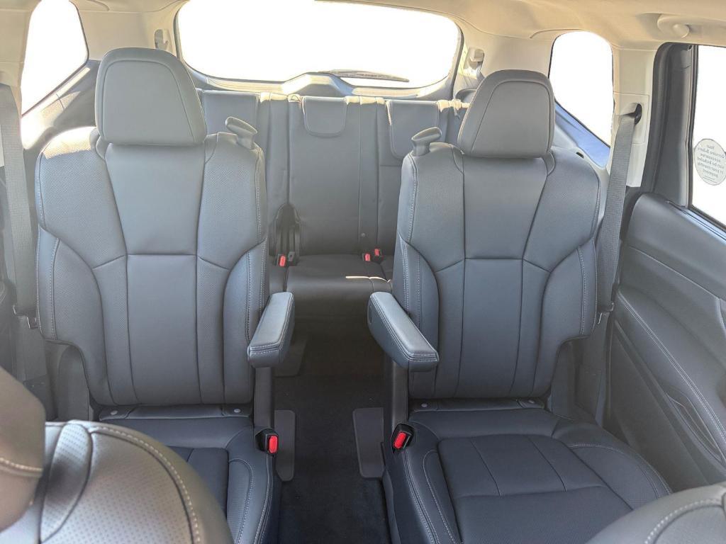 new 2025 Subaru Ascent car, priced at $47,364