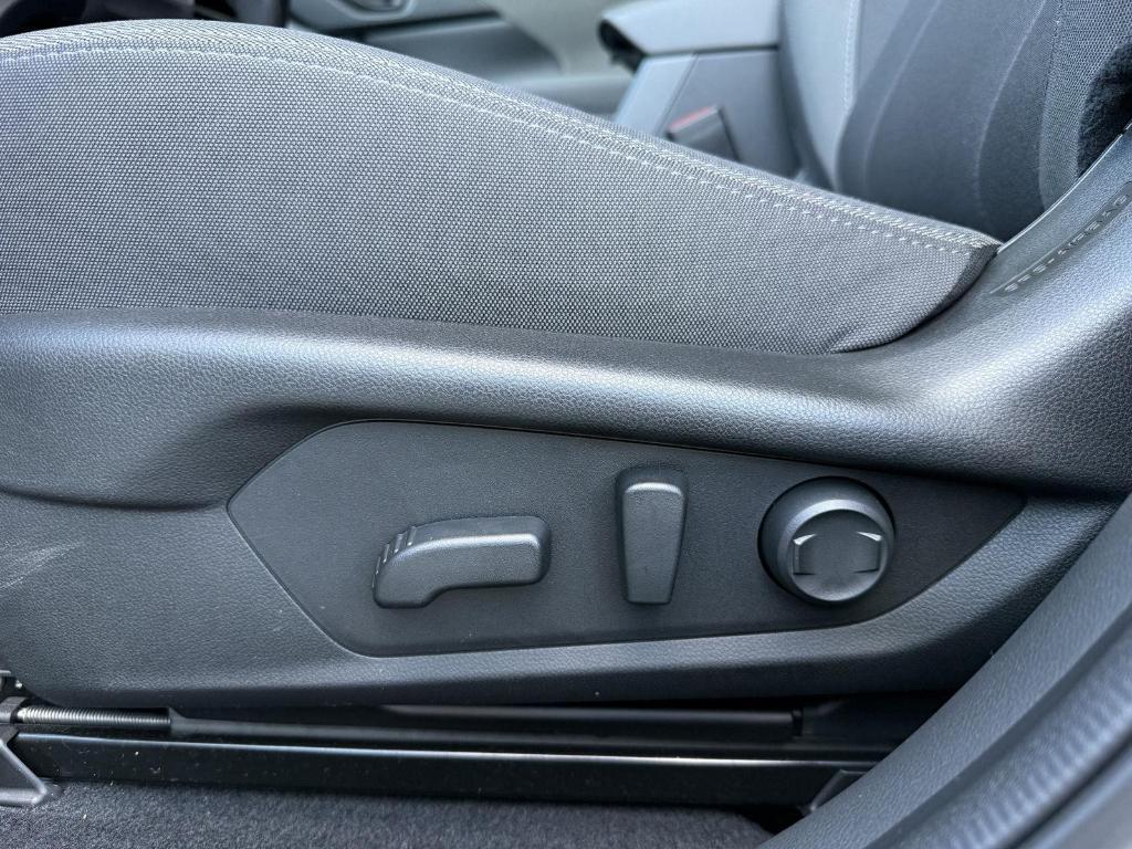 used 2025 Subaru Crosstrek car, priced at $29,017
