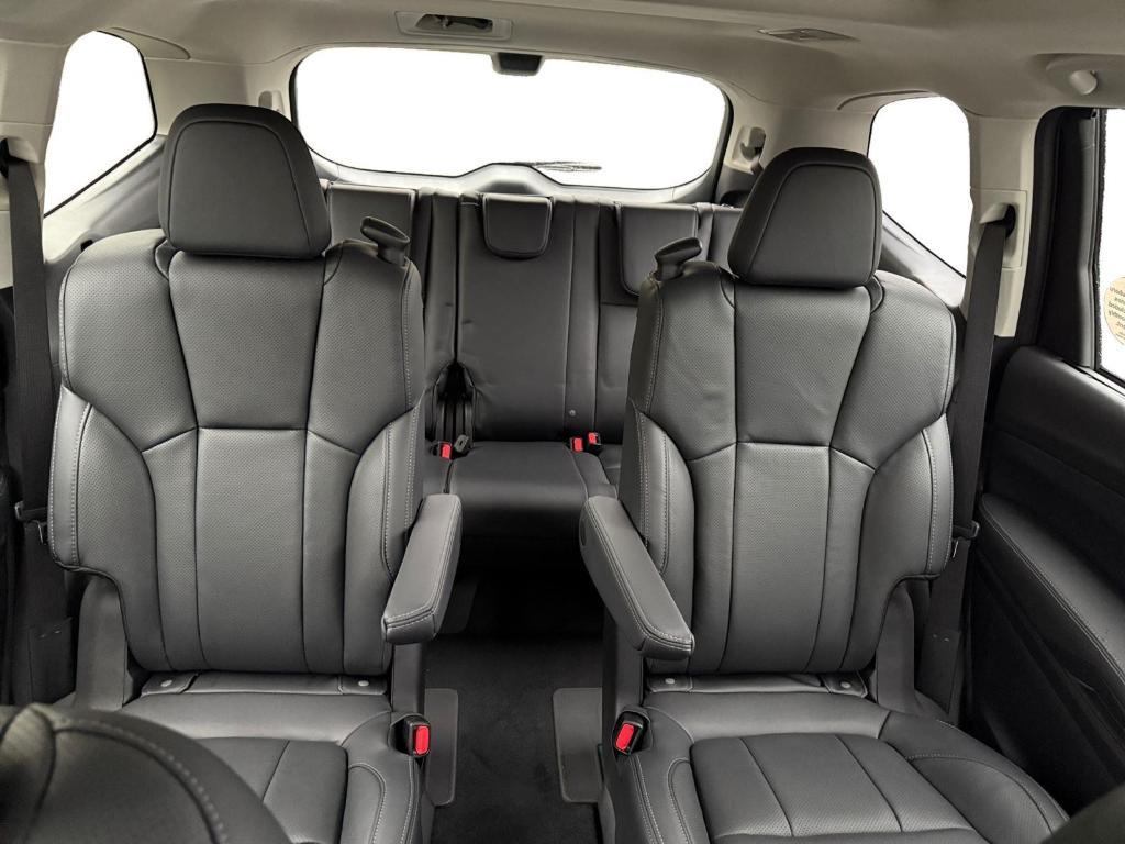 new 2025 Subaru Ascent car, priced at $50,506