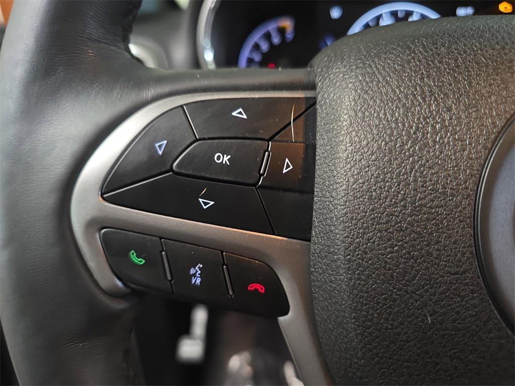 used 2018 Jeep Grand Cherokee car, priced at $17,300
