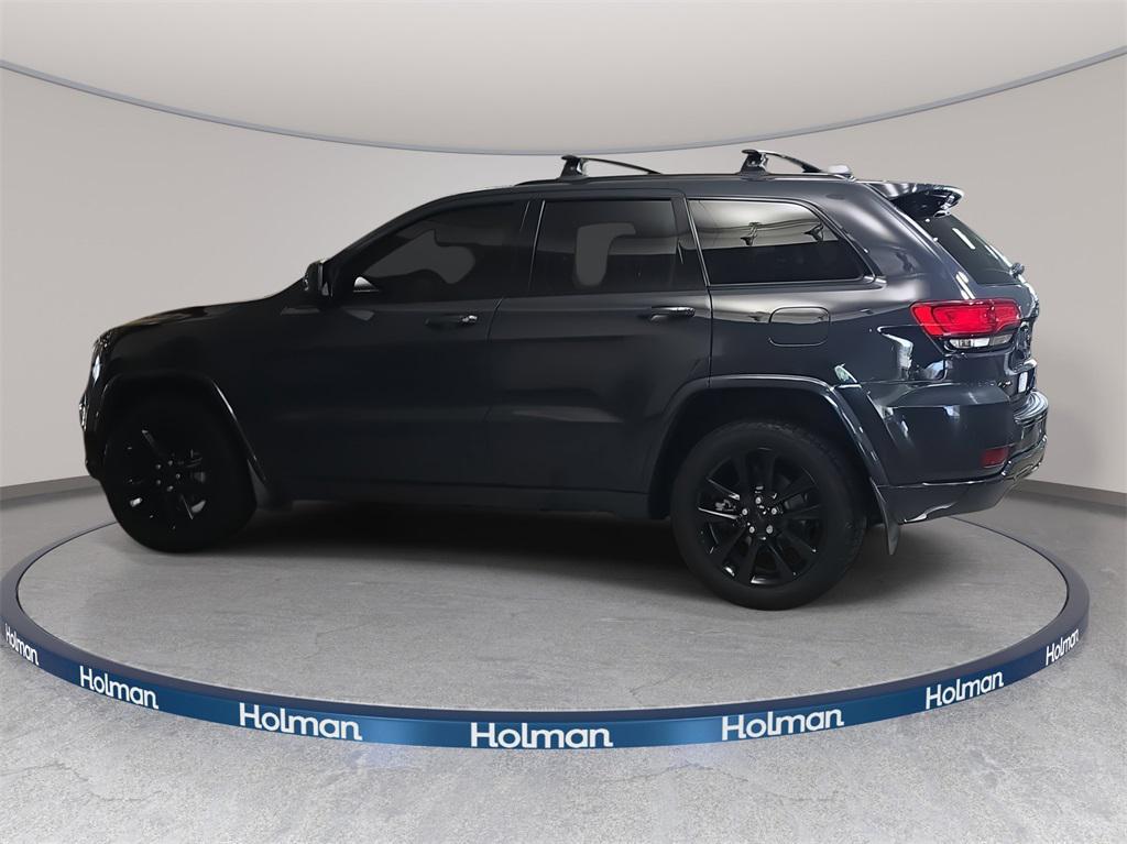 used 2018 Jeep Grand Cherokee car, priced at $17,300
