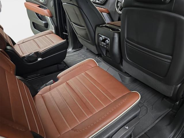 used 2024 GMC Yukon XL car, priced at $89,900