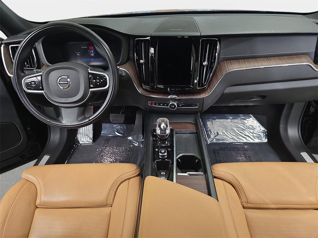 used 2022 Volvo XC60 car, priced at $27,990