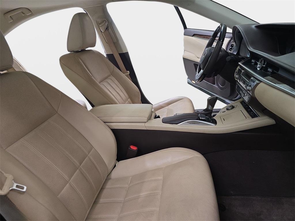 used 2017 Lexus ES 350 car, priced at $21,100
