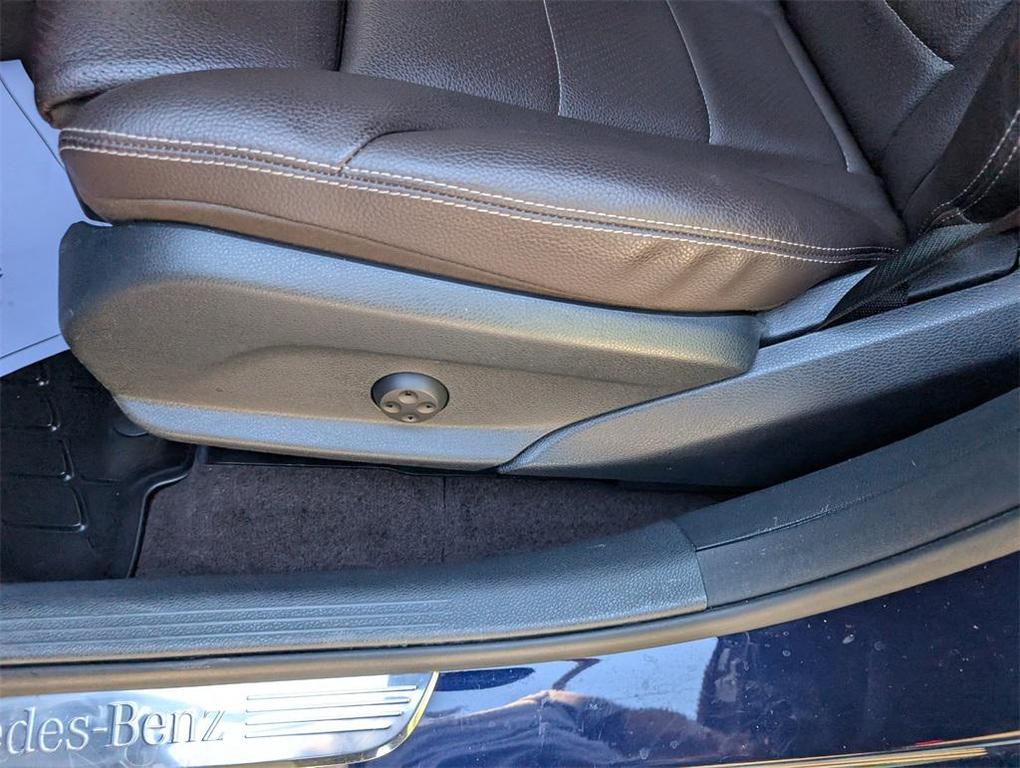 used 2018 Mercedes-Benz GLC 300 car, priced at $18,999