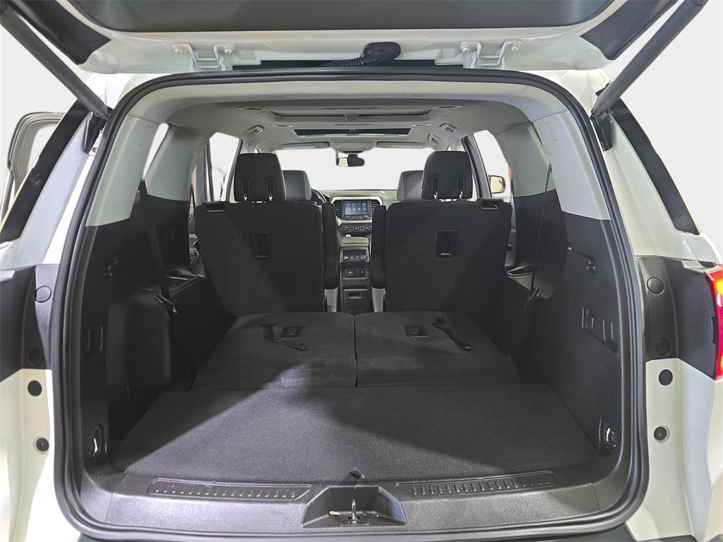 used 2018 GMC Acadia car, priced at $19,989