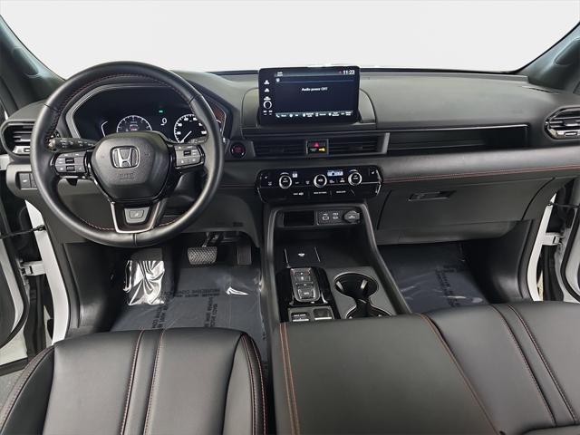 used 2024 Honda Pilot car, priced at $43,300