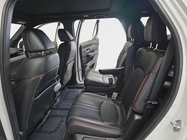 used 2024 Honda Pilot car, priced at $43,300