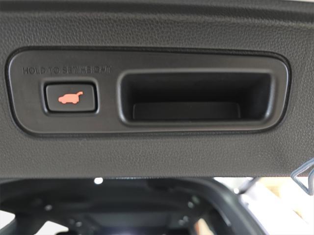 used 2024 Honda Pilot car, priced at $43,300