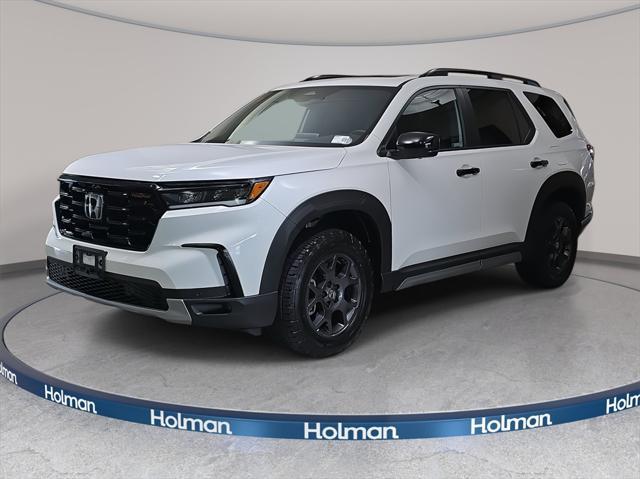 used 2024 Honda Pilot car, priced at $43,300