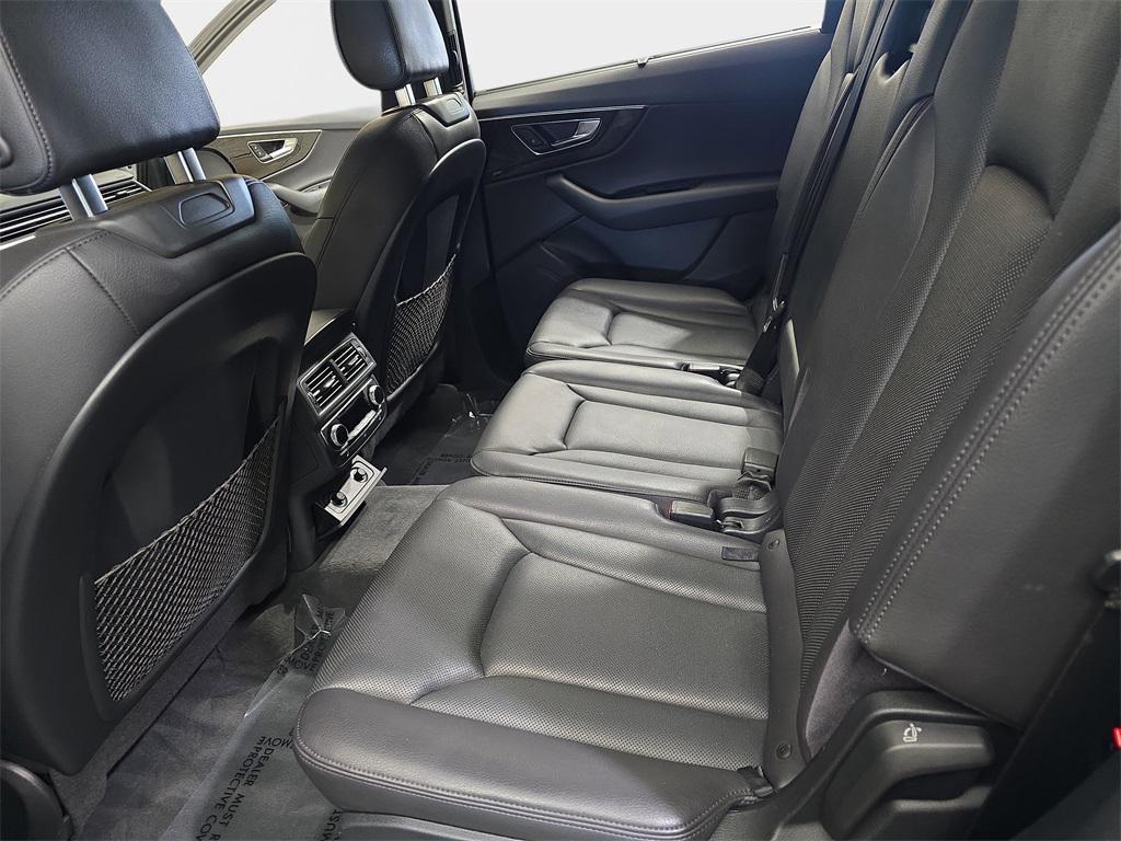 used 2017 Audi Q7 car, priced at $14,900