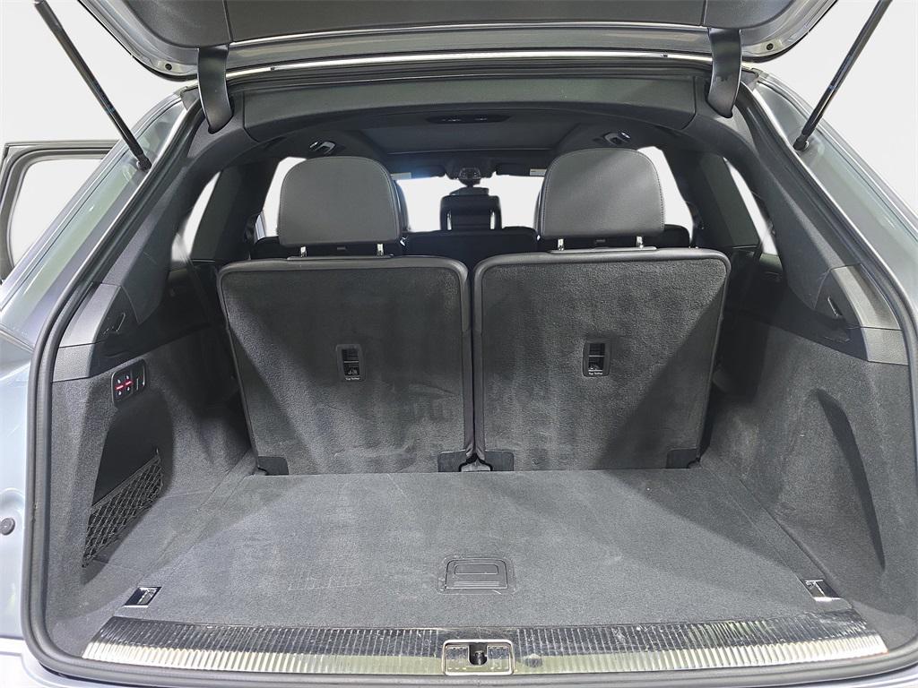used 2017 Audi Q7 car, priced at $15,789