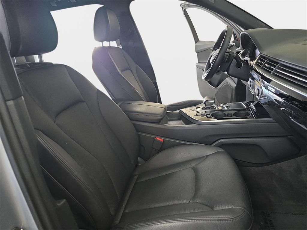 used 2017 Audi Q7 car, priced at $15,789