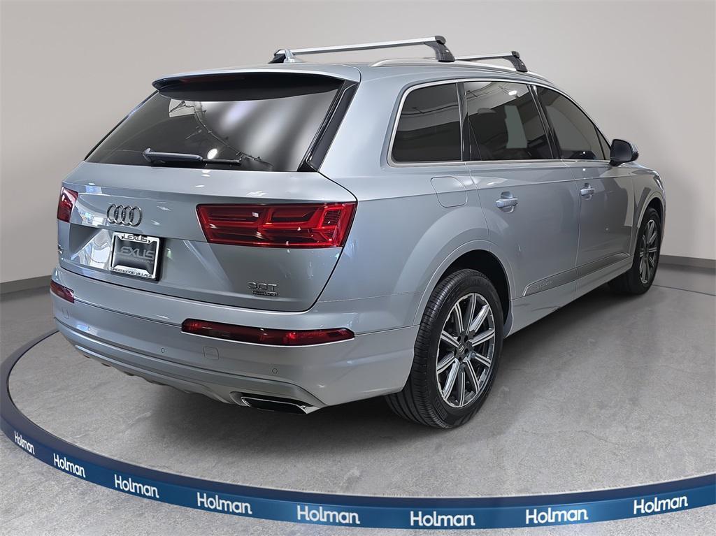 used 2017 Audi Q7 car, priced at $14,900