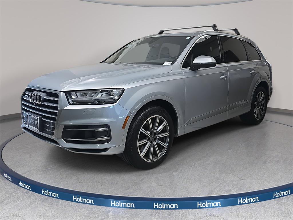 used 2017 Audi Q7 car, priced at $15,789