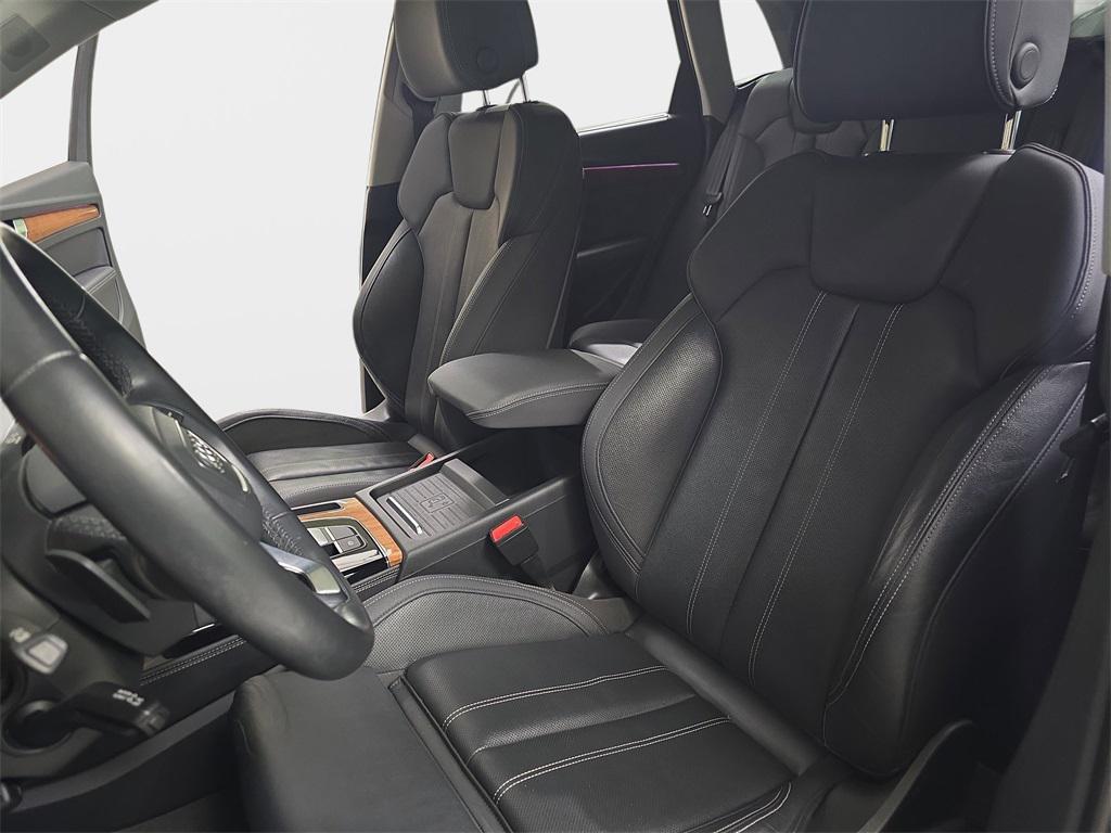 used 2021 Audi Q5 car, priced at $28,600