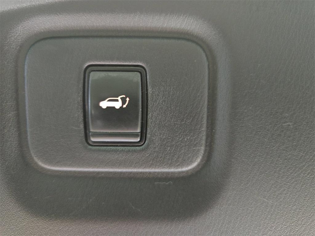 used 2017 Nissan Pathfinder car, priced at $13,300