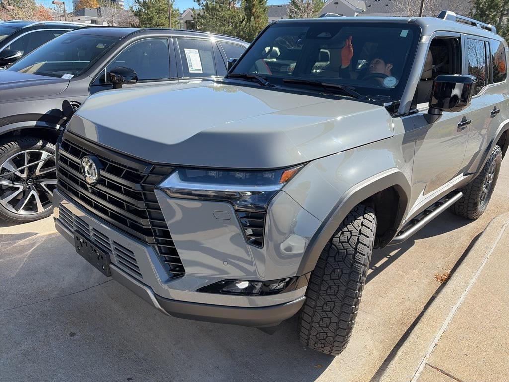 used 2025 Lexus GX 550 car, priced at $91,291